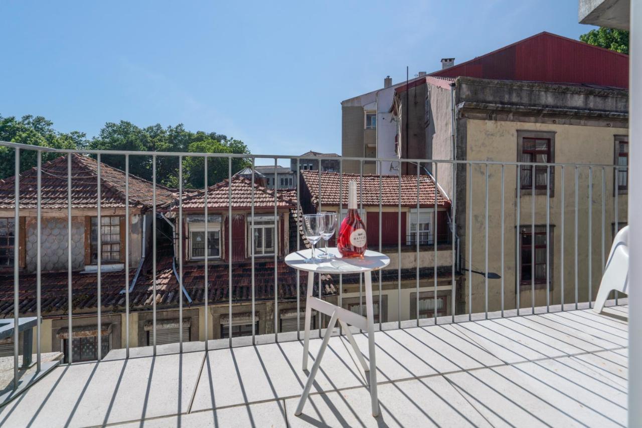 Ferienwohnung Host Wise - Luxurious Private Flats - Balcony Porto Exterior foto