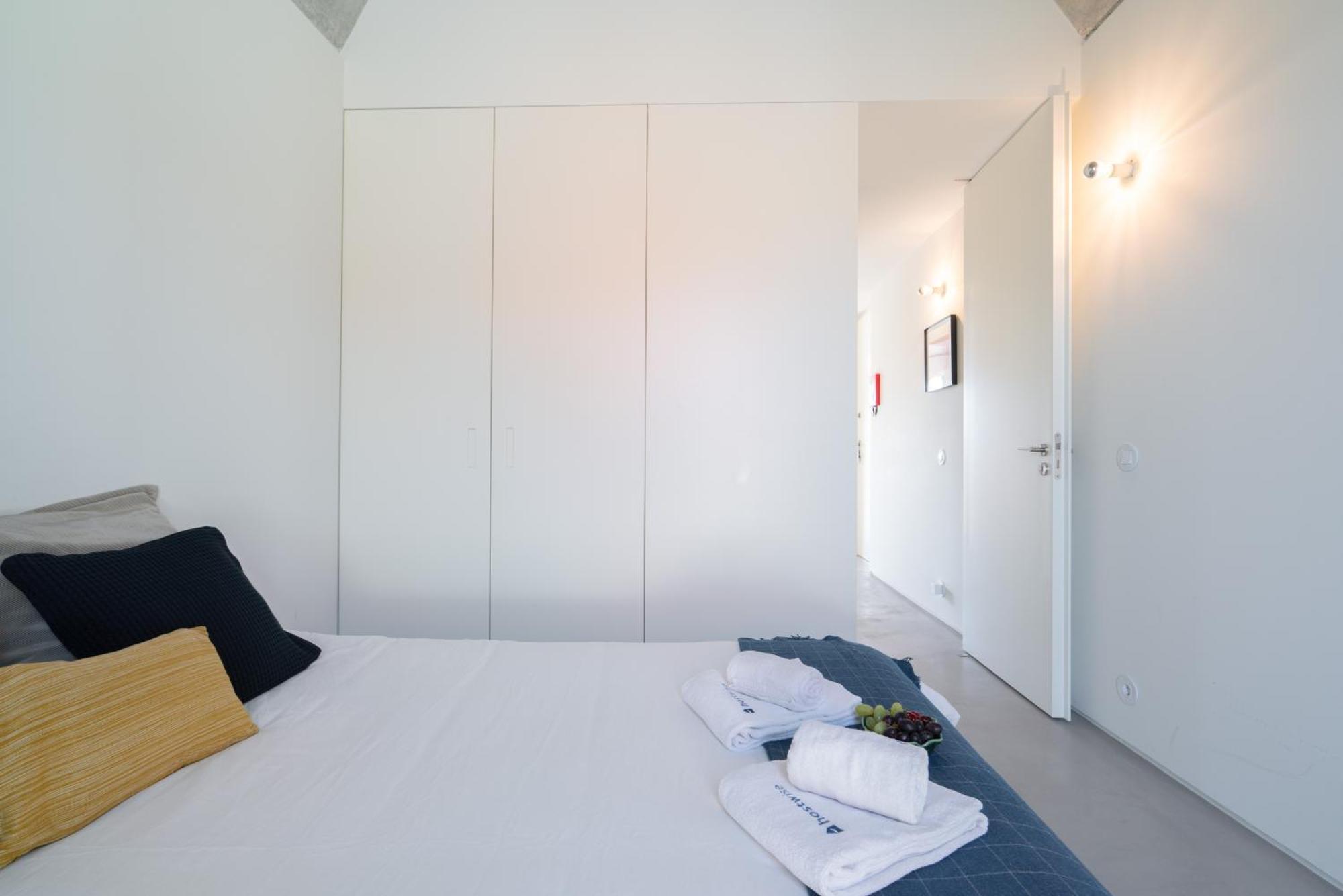 Ferienwohnung Host Wise - Luxurious Private Flats - Balcony Porto Zimmer foto