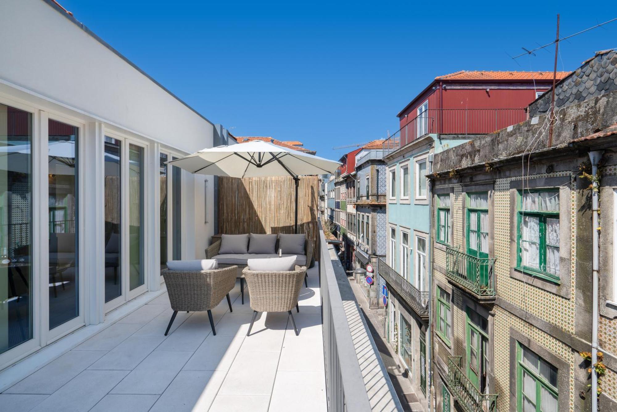 Ferienwohnung Host Wise - Luxurious Private Flats - Balcony Porto Zimmer foto